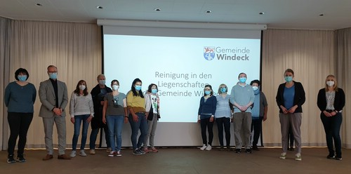 Begrüßung des neuen Reinigungspersonal